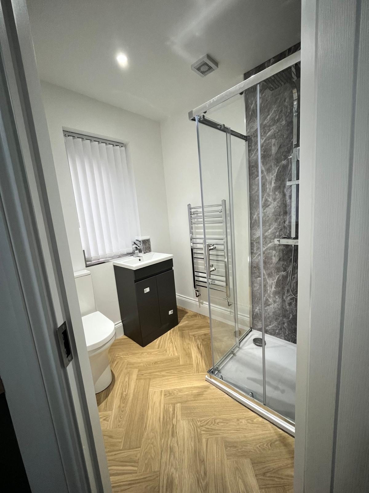 Ensuite shower room